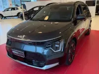Käytetty Kia e-Niro 150 kW (204 HP) 2023 Harmaa Katumaasturi