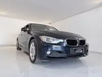 Usata BMW 320 Luxury Line 184 CV (135 kW) 2012 Bluazzurro Berlina