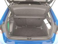 Usata Skoda Fabia 95 CV (69 kW) 2025 Blu race met  tetto nero Berlina