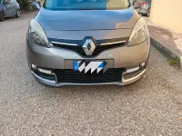 Usata Renault Scénic III 131 CV (96 kW) 2013 Grigio Monovolume