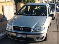 Usata Fiat Punto Dynamic 69 CV (50 kW) 2004 Argento Berlina