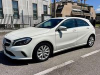 Usata Mercedes A180 109 CV (80 kW) 2016 Bianco Berlina