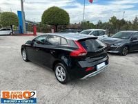 Usata Volvo V40 R-Design 120 CV (88 kW) 2018 Nero Station wagon