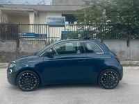 Usata Fiat 500e La Prima 86 kW (118 CV) 2022 Blu Cabrio