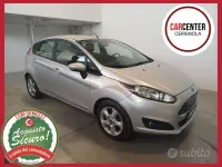 Usata Ford Fiesta Titanium 75 CV (55 kW) 2014 Grigio Utilitaria