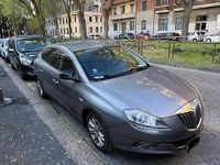 Usata Lancia Delta 2011 Grigio Utilitaria