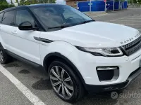 Usata Land Rover Range Rover evoque 150 CV (110 kW) 2017 Bianco SUV