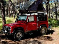 Gebraucht Land Rover Defender 86 PS (63 kW) 1999 Rot SUV