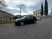 Usata VW Golf IV 101 CV (74 kW) 2005 Nero Berlina