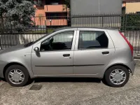 Usata Fiat Punto Dynamic 60 CV (44 kW) 2003 Grigio Utilitaria