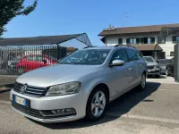 Usata VW Passat 105 CV (77 kW) 2010 Argento Station wagon
