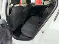 Usata Opel Corsa Club 86 CV (63 kW) 2011 Bianco Utilitaria