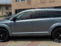 Usata Dodge Journey 140 CV (102 kW) 2010 Grigio SUV