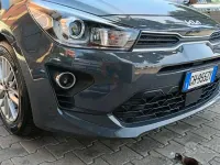 Usata Kia Rio Style 82 CV (60 kW) 2022 Grigio Berlina