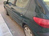Usata Peugeot 206 60 CV (44 kW) 2000 Verde Berlina