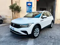 Usata VW Tiguan Life 150 CV (110 kW) 2021 Bianco SUV