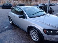 Usata Volvo C30 109 CV (80 kW) 2008 Grigio Utilitaria