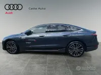 Usata Audi e-tron Sportback S-Line 269 kW (367 CV) 2025 Grigio daytona perla SUV