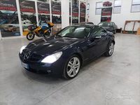 Usata Mercedes SLK200 163 CV (119 kW) 2005 Blu Cabrio