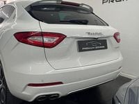 Usata Maserati GranSport 275 CV (202 kW) 2017 Bianco Station wagon