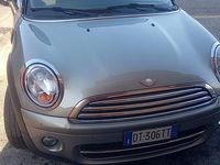 Usata Mini Cooper 90 CV (66 kW) 2011 Marrone Utilitaria