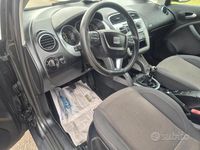 Usata Seat Altea 105 CV (77 kW) 2012 Grigio Monovolume