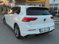 Usata VW Golf VIII R-line 150 CV (110 kW) 2021 Bianco Utilitaria