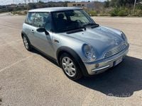 Usata Mini ONE 90 CV (66 kW) 2001 Grigio Utilitaria