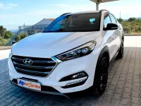 Usata Hyundai Tucson Xpossible 141 CV (103 kW) 2016 Bianco SUV