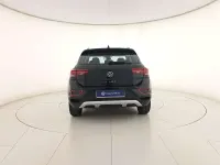 Usata VW T-Roc Life 116 CV (85 kW) 2025 Deep black perlato SUV