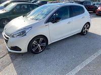 Usata Peugeot 208 GT-line 2016 Bianco Utilitaria