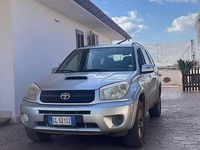 Usata Toyota RAV4 2004 Grigio SUV
