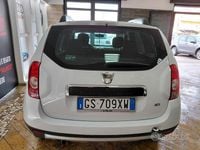 Usata Dacia Duster Lauréate 90 CV (66 kW) 2012 Bianco Station wagon