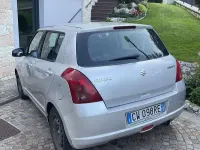 Usata Suzuki Swift GLX 69 CV (50 kW) 2005 Grigio Utilitaria