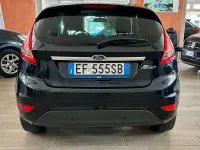 Usata Ford Fiesta Titanium 82 CV (60 kW) 2011 Other Berlina