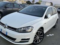 Usata VW Golf VII Highline 110 CV (80 kW) 2015 Berlina