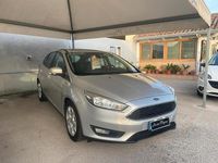 Usata Ford Focus Business Edition 101 CV (74 kW) 2015 Argento Berlina