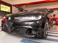 Nuova Alfa Romeo Giulia Quadrifoglio 520 CV (382 kW) 2025 Nero etna Berlina
