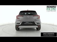 Usata Renault Captur Techno 145 CV (106 kW) 2023 Grigio chiaro SUV