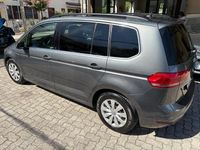 Usata VW Touran 150 CV (110 kW) 2017 Grigio scuro Monovolume