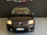 Usata Fiat Panda 4x4 Climbing 60 CV (44 kW) 2005 Nero Utilitaria