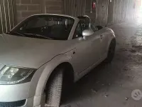Usata Audi TT Roadster 190 CV (139 kW) 2002 Grigio Cabrio