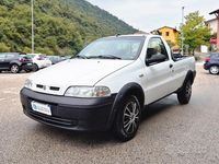 Usata Fiat Strada 80 CV (58 kW) 2004 Bianco Pick-up