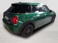 Usata Mini ONE 75 CV (55 kW) 2019 Verde Utilitaria
