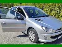 Usata Peugeot 206 75 CV (55 kW) 2008 Argento Berlina
