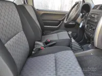 Usata Suzuki Jimny 86 CV (63 kW) 2011 SUV