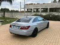 Usata Mercedes E220 170 CV (125 kW) 2013 Grigio Coupé