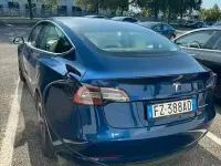 Usata Tesla Model 3 152 kW (208 CV) 2019 Bluazzurro Berlina