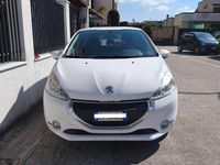 Usata Peugeot 208 Access 82 CV (60 kW) 2015 Utilitaria