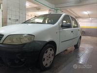 Usata Fiat Punto 75 CV (55 kW) 2006 Utilitaria